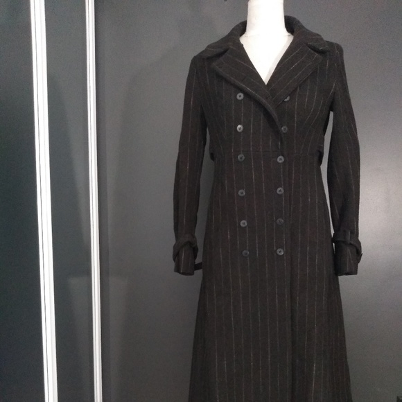 Full length military coat - Picture 4 of 6